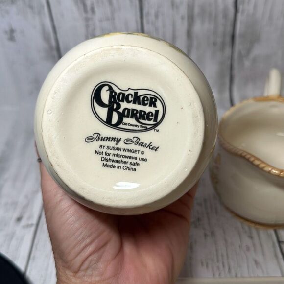 Cracker Barrel Bunny Basket Bunny Tea Set Susan Winget in Original Box - Picture 11 of 13